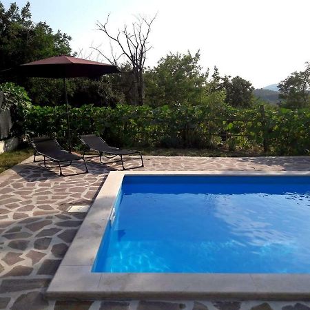 Apartment Nada With Private Pool 布泽特 外观 照片