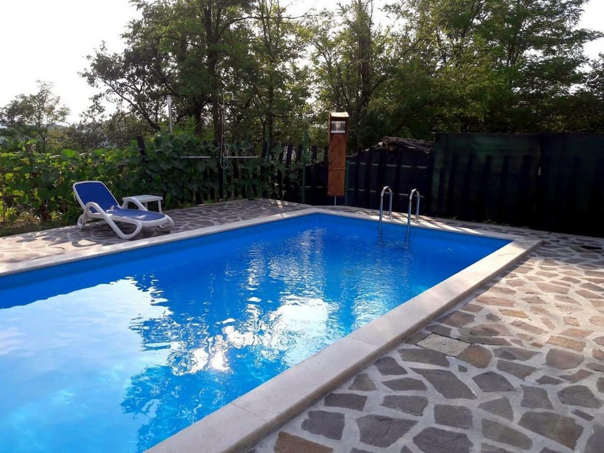 Apartment Nada With Private Pool 布泽特 外观 照片